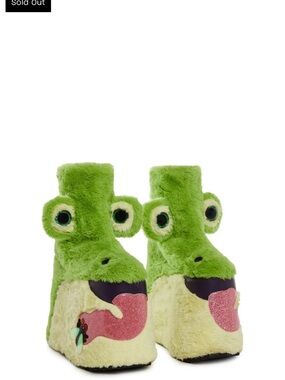 Dollskill platform green frog boots